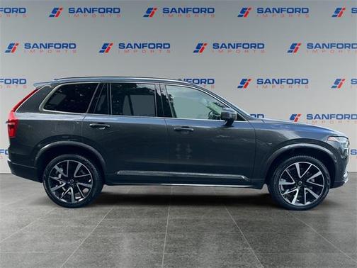 2024 Volvo XC90 B6 Ultimate Bright Theme 7-Seater