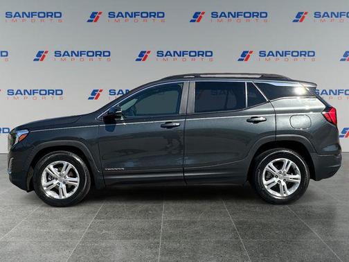 Graphite Gray Metallic 2021 GMC Terrain SLE