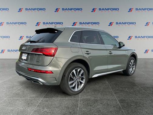 2023 Audi Q5 45 S line Premium Plus