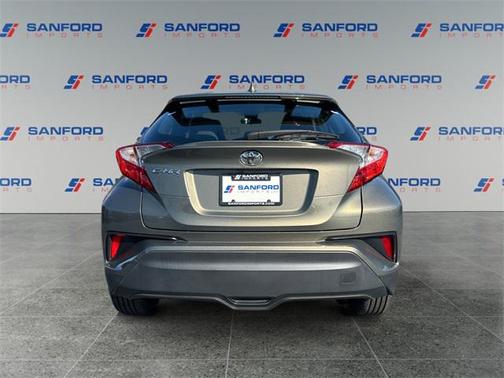 2021 Toyota C-HR LE
