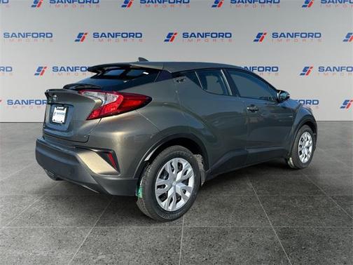 2021 Toyota C-HR LE