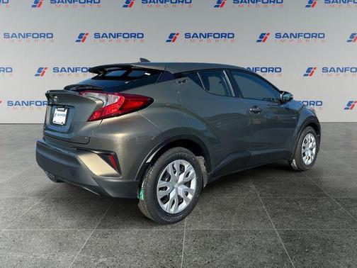 2021 Toyota C-HR LE