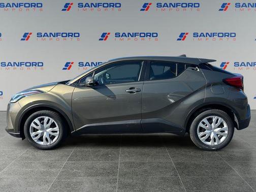 2021 Toyota C-HR LE