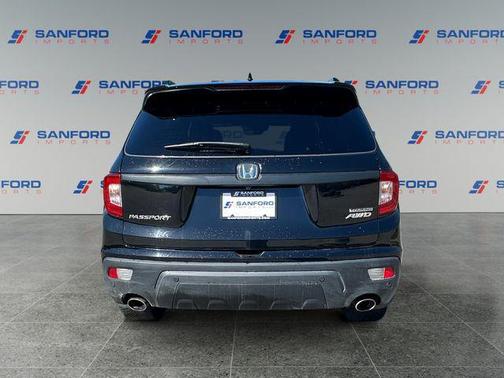 Crystal Black Pearl 2021 Honda Passport AWD Touring