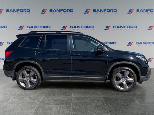 Crystal Black Pearl 2021 Honda Passport AWD Touring