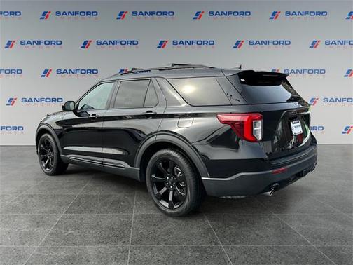 2023 Ford Explorer ST-Line