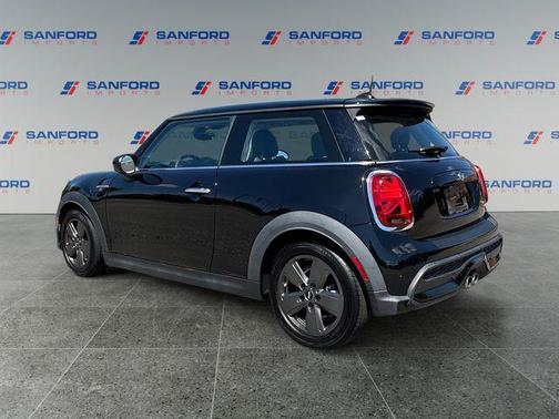 Midnight Black Metallic 2022 MINI Hardtop Cooper S