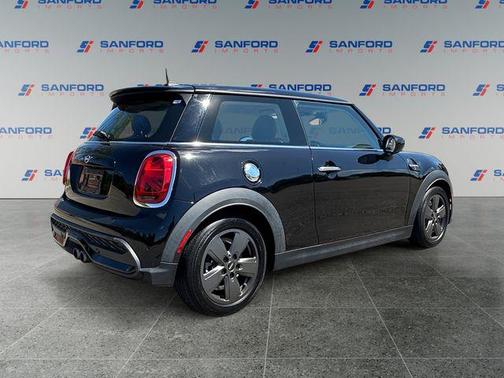 Midnight Black Metallic 2022 MINI Hardtop Cooper S