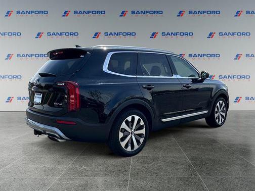 Ebony Black 2020 Kia Telluride EX