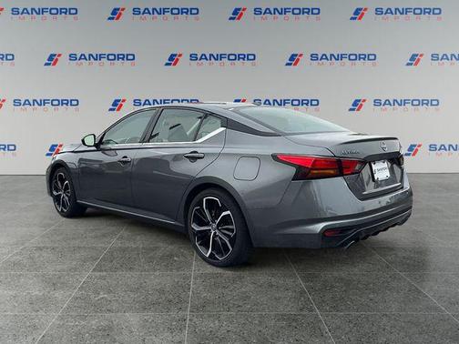 2024 Nissan Altima SR FWD