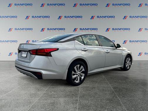 2021 Nissan Altima S FWD