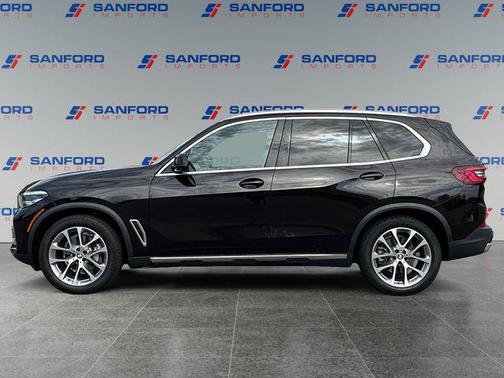 Sparkling Brown Metallic 2022 BMW X5 xDrive40i