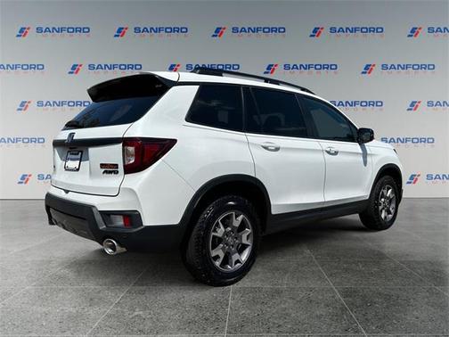 2022 Honda Passport AWD TrailSport