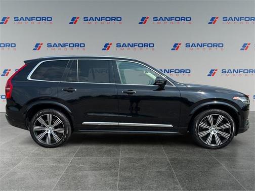 2022 Volvo XC90 T6 Inscription