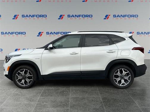2022 Kia Seltos EX