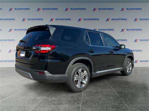 2023 Honda Pilot 2WD EX-L 8 Passenger