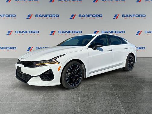 Glacial White Pearl 2023 Kia K5 GT-Line