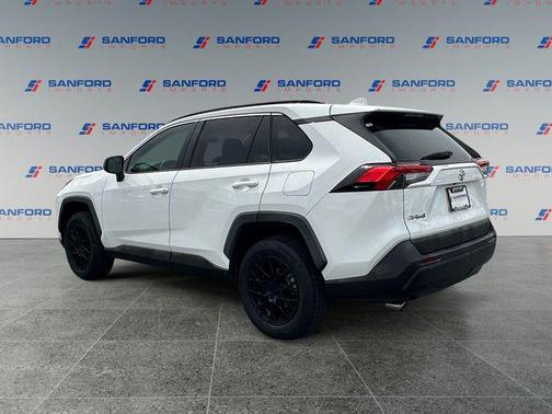 Super White 2020 Toyota RAV4 LE