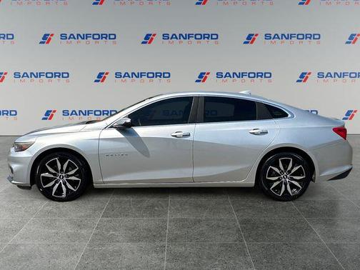 Silver Ice Metallic 2017 Chevrolet Malibu 1LT