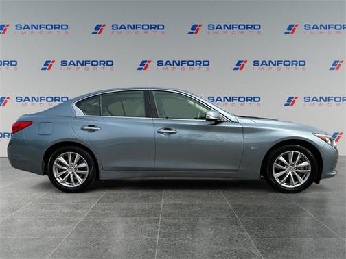 2017 INFINITI Q50 2.0T Premium