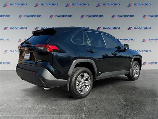 2024 Toyota RAV4 Hybrid LE