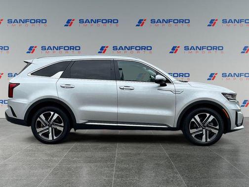 Silky Silver 2023 Kia Sorento Hybrid EX