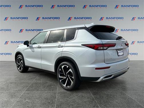 2023 Mitsubishi Outlander SE 2.5 2WD