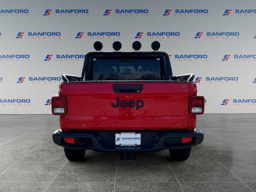 2023 Jeep Gladiator Sport S