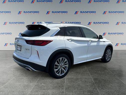 Lunar White 2023 INFINITI QX50 LUXE