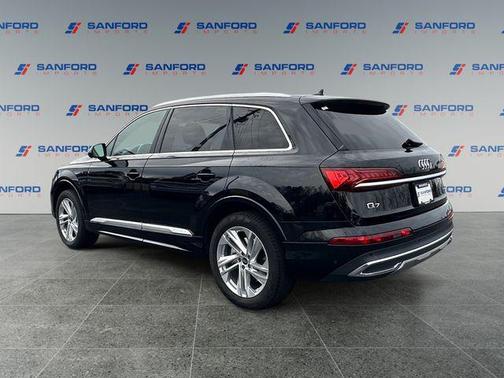 2024 Audi Q7 55 Premium Plus