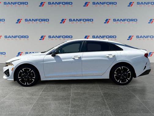 Glacial White Pearl 2023 Kia K5 GT-Line