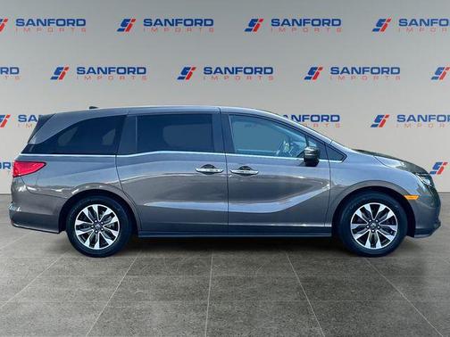 Gray 2022 Honda Odyssey EX-L