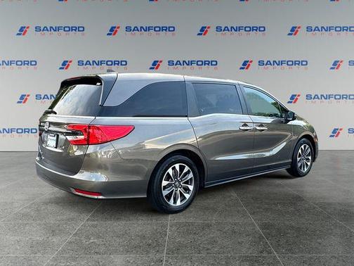 Gray 2022 Honda Odyssey EX-L