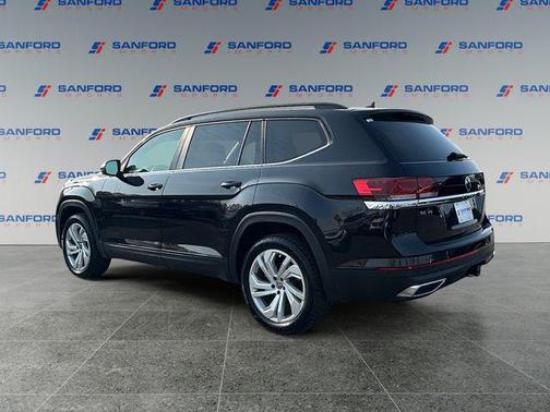 2022 Volkswagen Atlas 3.6L SE w/Technology
