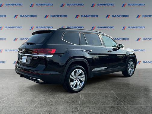 2022 Volkswagen Atlas 3.6L SE w/Technology