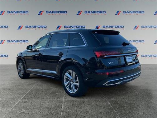 2023 Audi Q7 55 Premium Plus