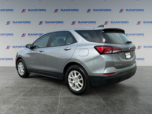 Sterling Gray Metallic 2023 Chevrolet Equinox LS