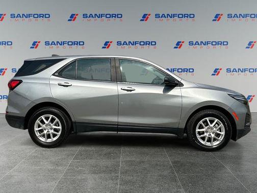 Sterling Gray Metallic 2023 Chevrolet Equinox LS