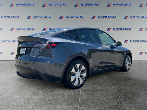 2023 Tesla Model Y Long Range Dual Motor All-Wheel Drive