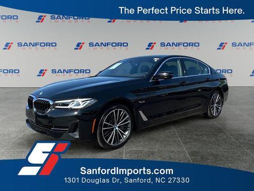 Jet Black 2023 BMW 530e Base