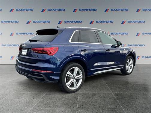 2024 Audi Q3 45 S line Premium Plus