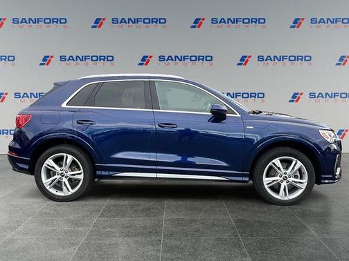 2024 Audi Q3 45 S line Premium Plus
