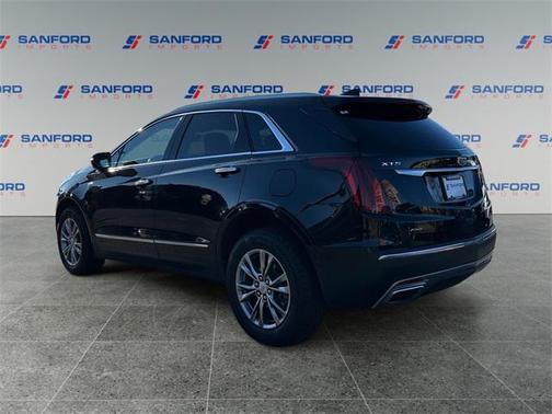 2022 Cadillac XT5 Premium Luxury