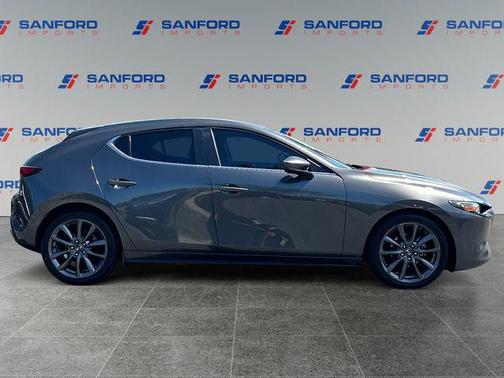 Machine Gray Metallic 2019 Mazda Mazda3 FWD