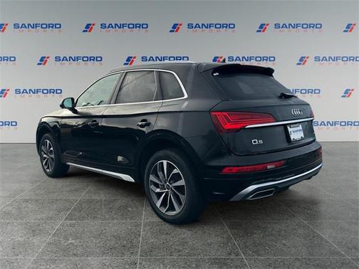 2024 Audi Q5 45 S line Premium Plus