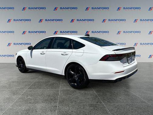 Platinum White Pearl 2024 Honda Accord Hybrid Sport-L