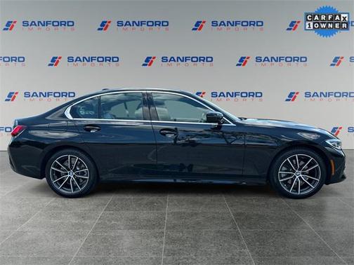 2022 BMW 330 330i