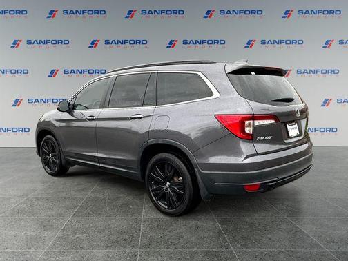 Crystal Black Pearl 2022 Honda Pilot AWD Special Edition