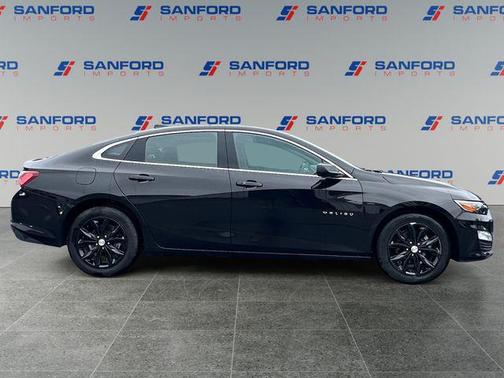 2022 Chevrolet Malibu FWD LT