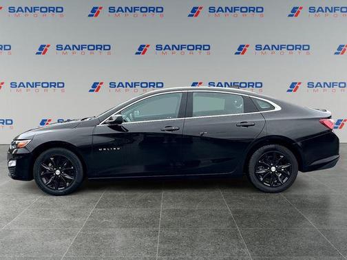 2022 Chevrolet Malibu FWD LT